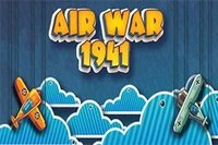 축이 우리 기지를 폭격하기 위해 비행기를 보냈습니다