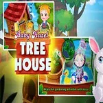 금발 소녀가 토끼와 함께 야외에서 즐겁게 서 있는 모습과 나무가 있는 배경