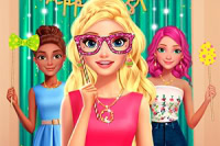 의상 스타일링, 가면 제작, 메이크업으로 부활절 촬영 준비