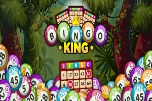 숲속 배경에 다양한 번호가 적힌 빙고 공들과 BINGO KING 텍스트가 중앙에 있는 이미지
