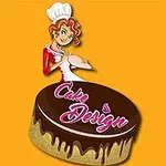 빵모자를 쓴 여성이 초콜릿 케이크 위에 케이크 디자인이라는 글자가 있는 장면