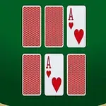 초록색 테이블 위에 뒷면이 보이는 카드와 두 장의 하트 에이스 카드가 놓여 있다