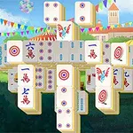 다양한 그림과 문양이 있는 마작 타일이 정원 배경 앞에 쌓여 있습니다