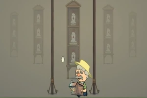 노란 모자를 쓴 남자가 책을 들고 서 있으며, 주변에는 액자들이 배열되어 있다