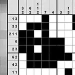 숫자가 있는 행과 열의 힌트를 따라 흑백 격자 퍼즐이 부분적으로 채워진 모습