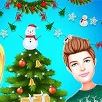 금발 여성과 갈색 머리 남성이 크리스마스 트리 앞에서 미소 짓고 있으며 배경에는 눈사람과 눈사람 장식이 걸려 있다