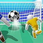 푸른 유니폼을 입은 캐릭터가 축구공을 골대로 차는 장면