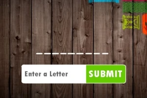 나무 배경에 점선과 Enter a Letter 입력칸, 녹색 SUBMIT 버튼을 포함한 이미지
