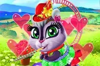 귀여운 다람쥐 변신 게임에서 작은 다람쥐를 돌봐야 합니다