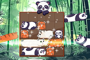 숲 속에서 판다가 등장하는 퍼즐 판에 호랑이와 판다 블록이 배치되어 있는 모습