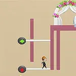 신랑과 신부가 결혼식 무대에서 서로 다른 레벨에 있는 장면