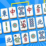 파란색 배경에 다양한 문양과 한자가 그려진 마작 패 타일들이 배열되어 있습니다