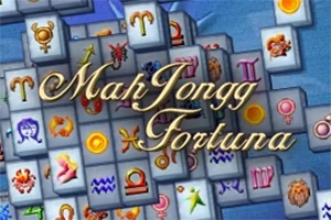 다양한 점성술 기호가 새겨진 마작 패들이 겹겹이 쌓여 있고, 중앙에 MahJongg Fortuna라는 글자가 쓰여 있습니다
