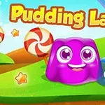 알록달록한 젤리 캐릭터들이 푸른 잔디 언덕 위에 있고, 배경에는 막대사탕과 별 모양의 아이콘들이 있는 밝고 귀여운 장면