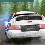 흰색과 빨간색 줄무늬로 장식된 레이싱 카가 숲길을 질주하는 모습