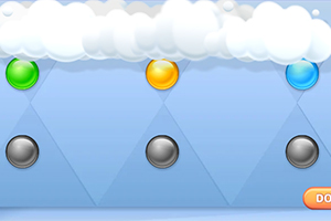 구름 아래 초록색, 노란색, 파란색 구슬과 회색 버튼이 있는 하늘색 배경