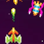 우주 배경에 여러 색상의 픽셀화된 우주선과 적 비행선이 있는 이미지