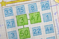 정확한 숫자를 연결하여 방정식을 해결하고 채우세요.