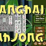 대나무 배경 위에 다양한 문양의 마작 패가 배열되어 있고, Shanghai Mahjong이라는 텍스트가 있는 이미지