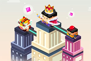 왕관을 쓴 캐릭터와 두 마리의 동물 형태 캐릭터가 고층 건물 위에 있는 장면