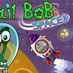 우주 헬멧을 쓴 초록색 달팽이가 별을 들고 있는 모습과 뒤쪽의 우주선과 소행성이 함께 있는 이미지