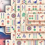 마작 타일이 겹쳐진 이미지와 왼쪽에는 일본식 건물과 행운의 고양이가 있는 풍경