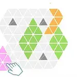 삼각형 타일로 구성된 퍼즐 판과 손 모양 커서가 핑크색 타일을 가리키고 있습니다