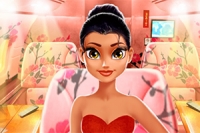 스타일리시한 메이크오버 게임에서 승무원 티나를 도와주세요!