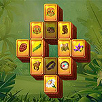 정글 배경을 가진 이미지에 여러 개의 그림이 있는 노란색 타일들이 십자가 모양으로 배열되어 있습니다